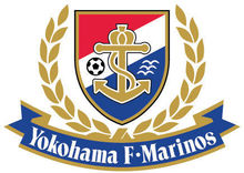 横滨水手队徽